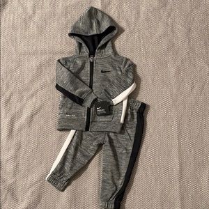 Brand New Nike Boy’s Dri-Fit Sportswear